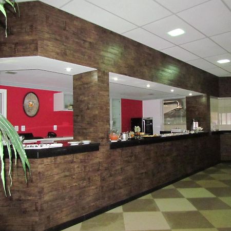 Deed'S Hotel Mantenopolis Екстериор снимка