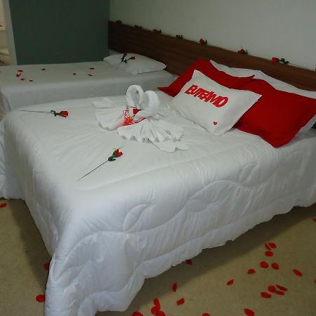 Deed'S Hotel Mantenopolis Екстериор снимка
